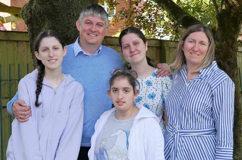 russell-oxana-family